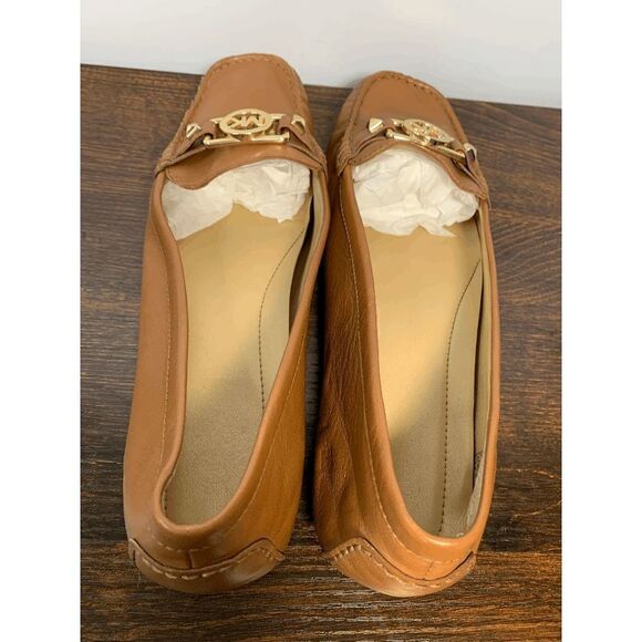 Michael Kors Womens Slip On Leather Flat Shoe Tan Size 10 - Picture 10 of 14